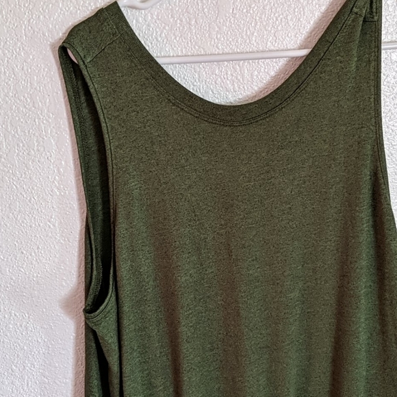 Brand new Green romper - Picture 3 of 4